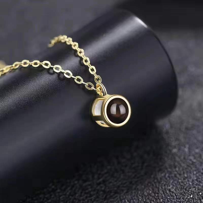 Evere™ Personalized Photo Projection Necklace